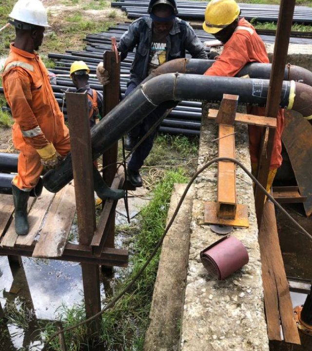oil and gas pipeline-construction